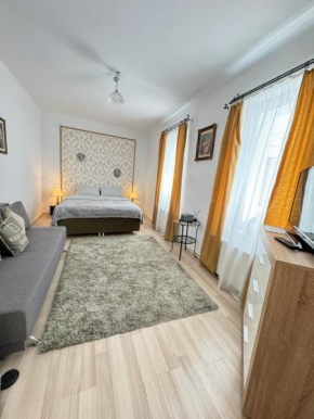 Ari Apartment